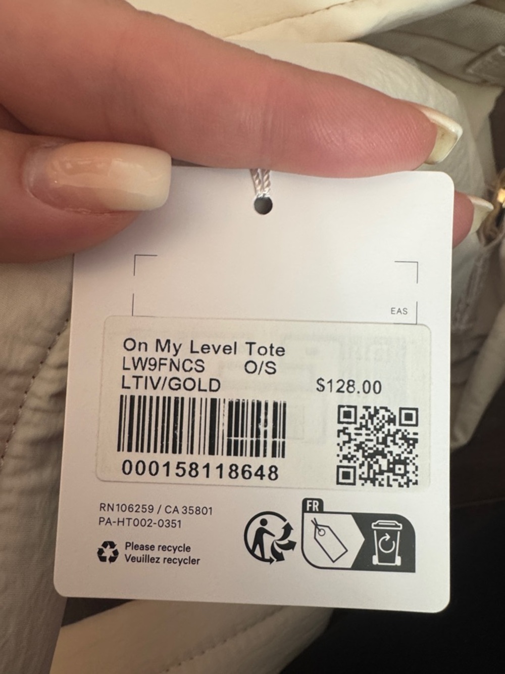Lululemon On My Level tote, cream and gold, NWT - Picture 6 of 6